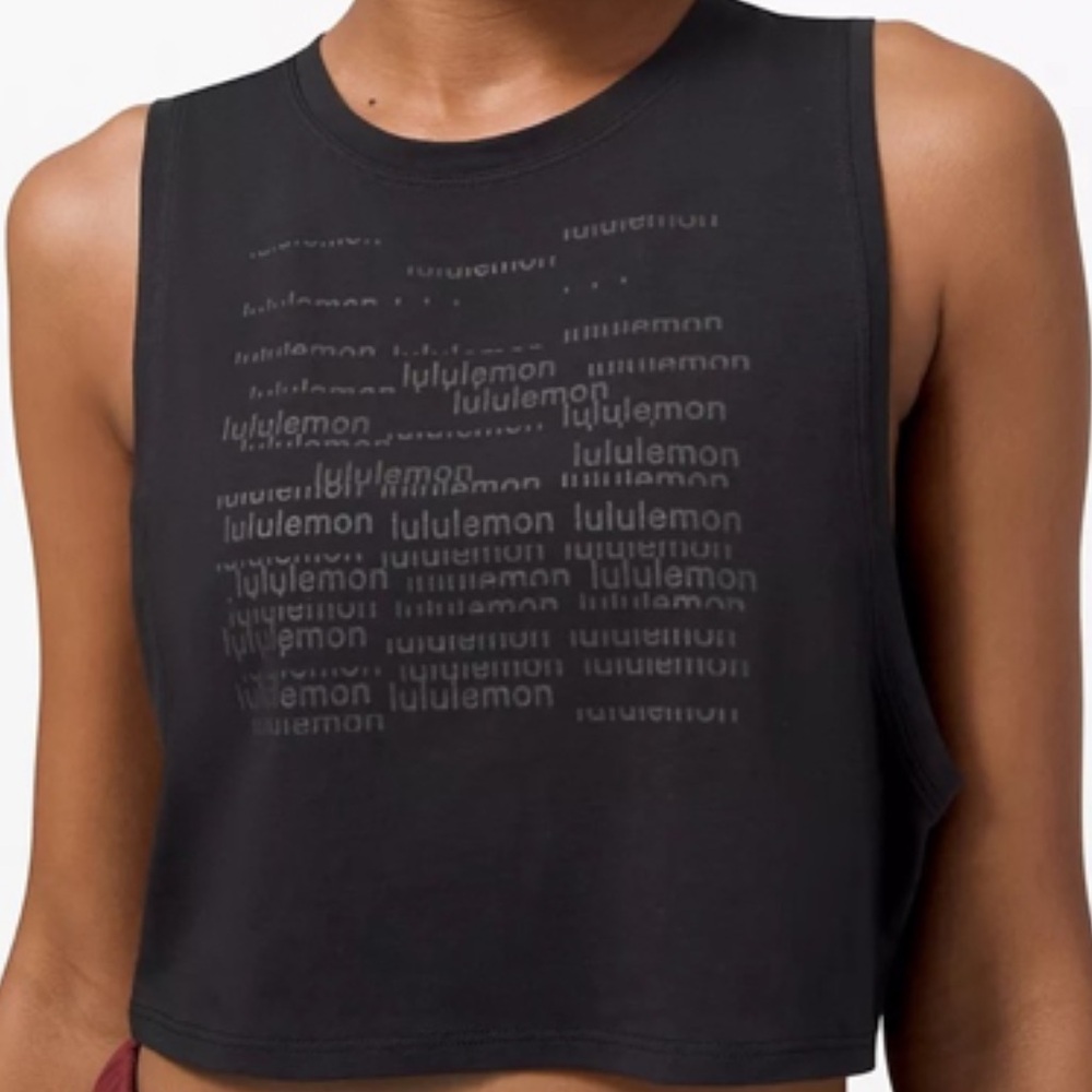 lululemon limited edition muscle love crop tank, size 4, black, prima cotton